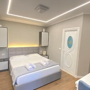  Guest house Luli Strumi